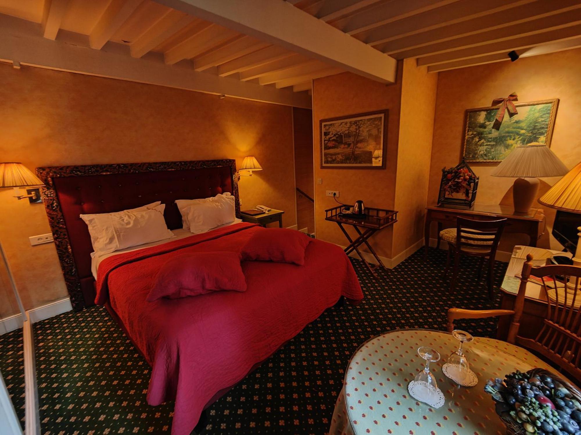 فندق Le Relais Medicis باريس المظهر الخارجي الصورة
