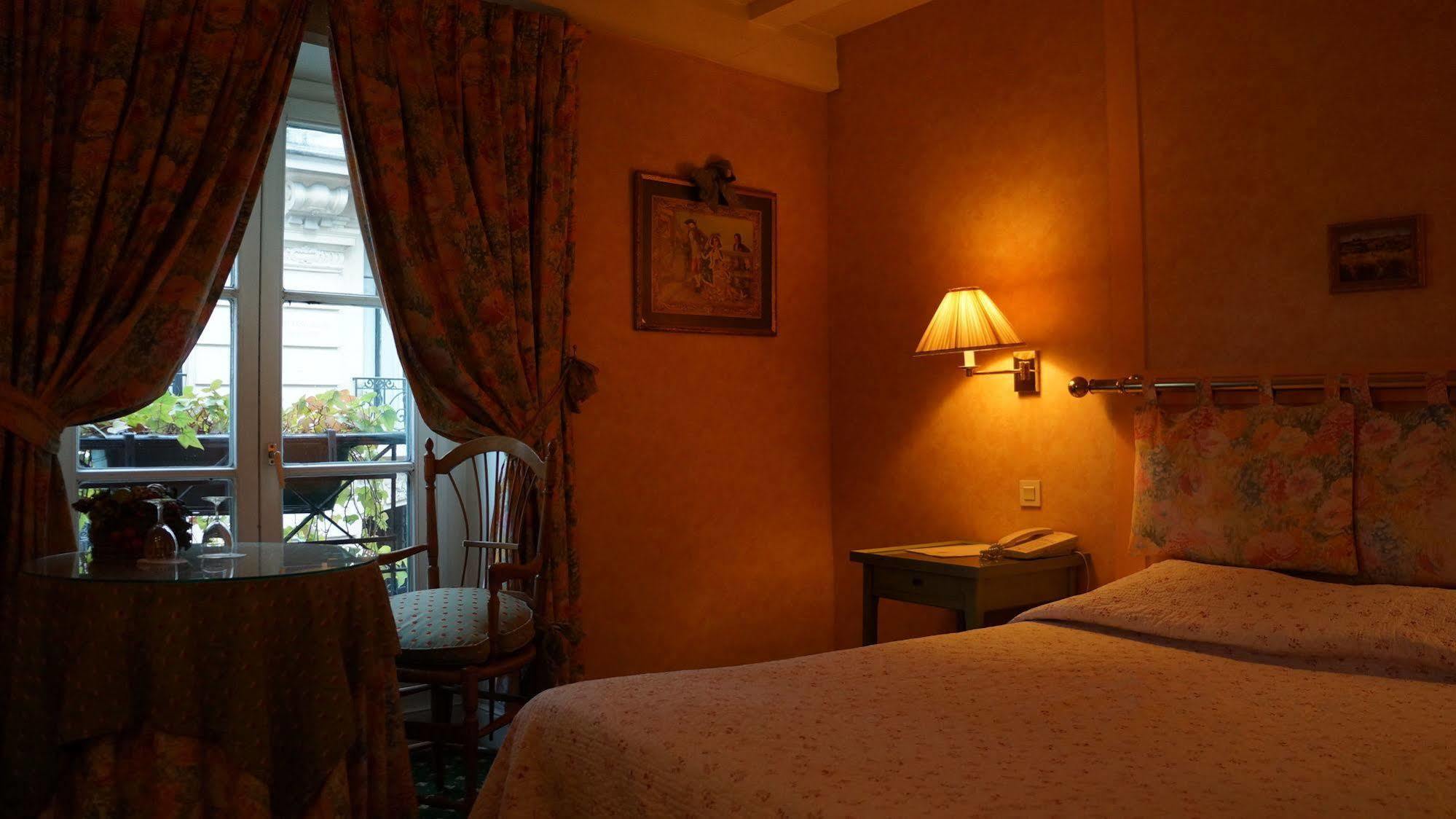 فندق Le Relais Medicis باريس المظهر الخارجي الصورة
